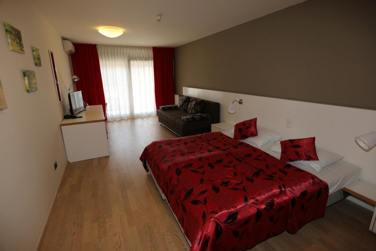 Hotel Ravna Gora Εξωτερικό φωτογραφία